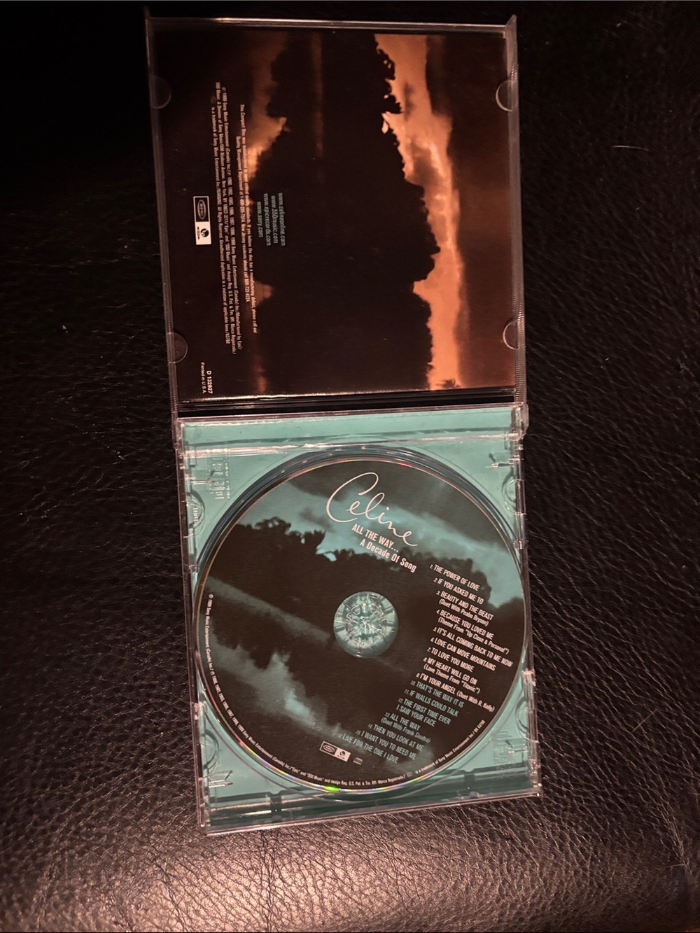 Celine Dion- Beige Cover with Turquoise Spine CD - Picture 3 of 4